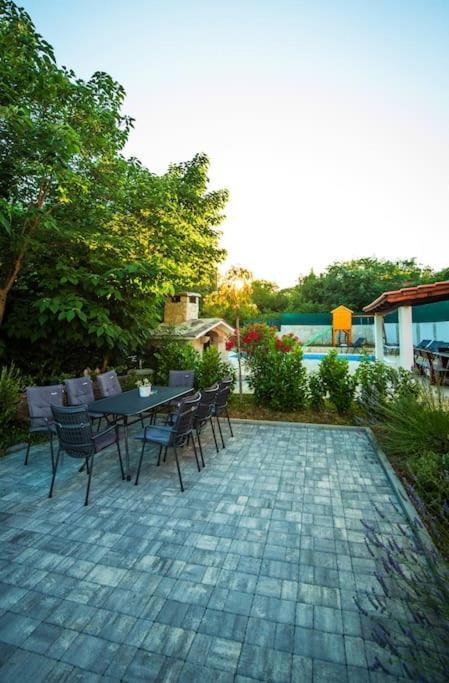 Villa Milla-Grubine Exterior foto